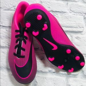 Pink Nike Junior Bravata II Soccer Cleats
